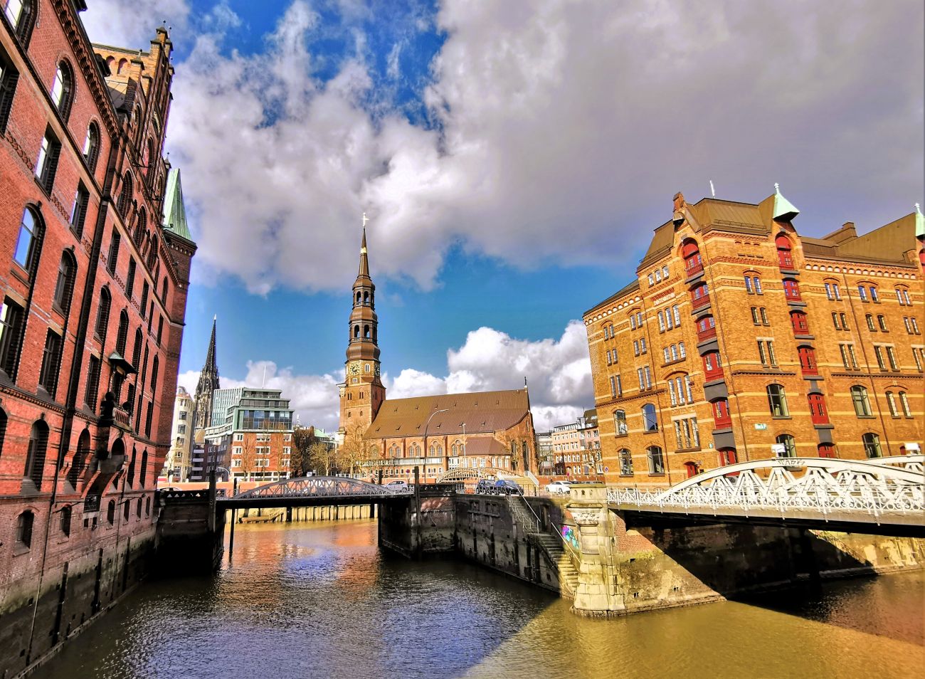 Hamburg Sets Sights on Global Stage with Major Pre