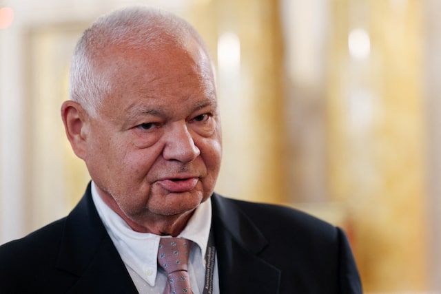 Polish central bank governor pitches $54 billion g